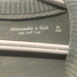 Abercrombie Soft & Cozy oversized long sleeve